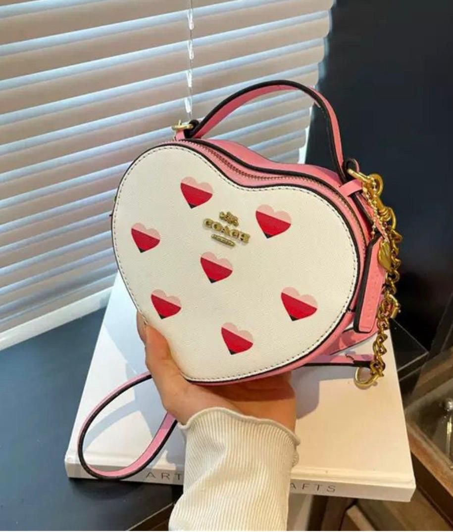 Heart bag pink hearts