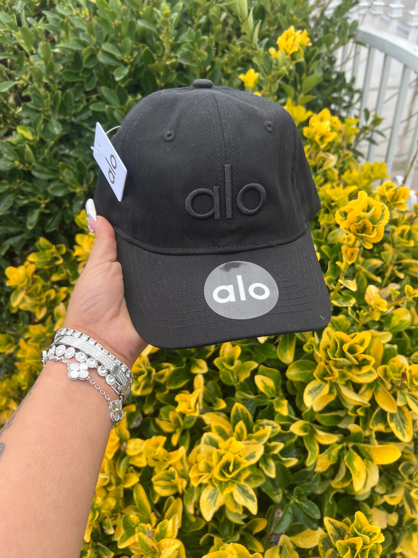 Alo hat
