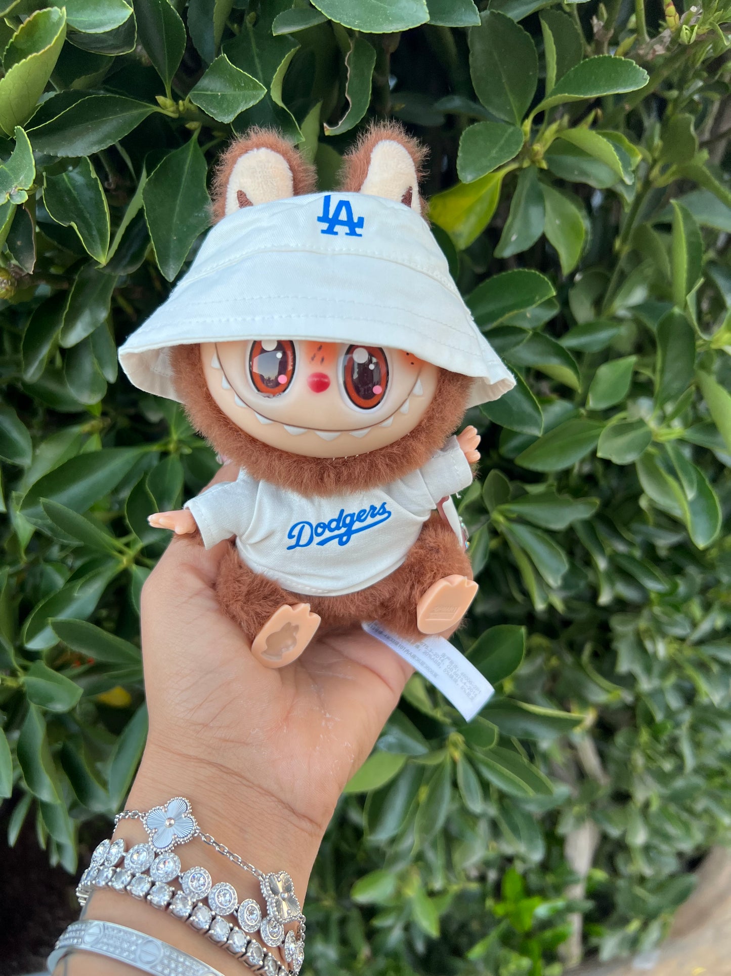 Labubu dodger clothes