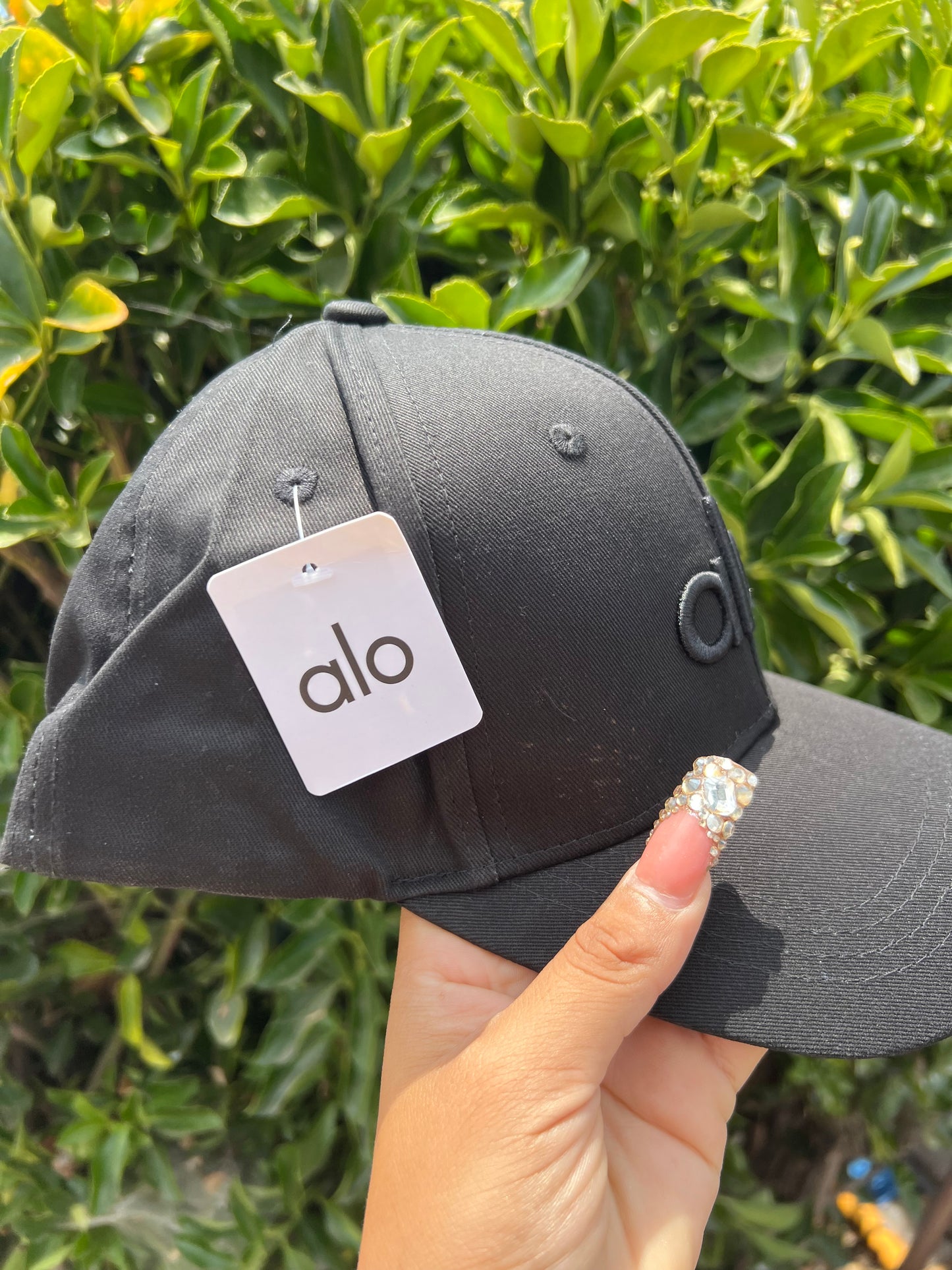 Alo black hat