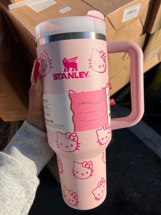 Hello kitty 40oz Pink