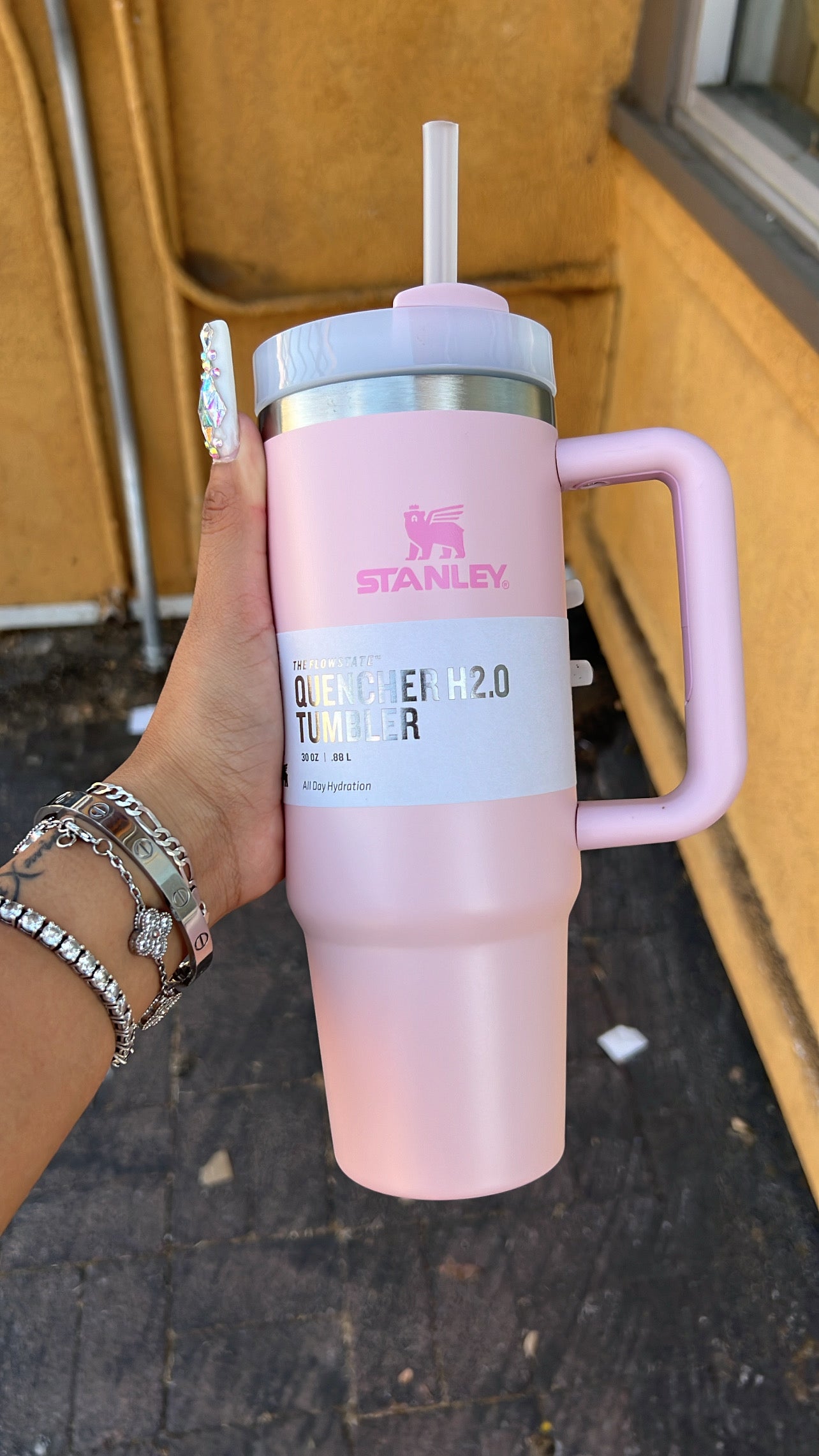 30oz pink tumbler