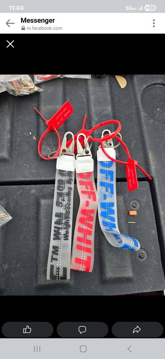 Off white keychain