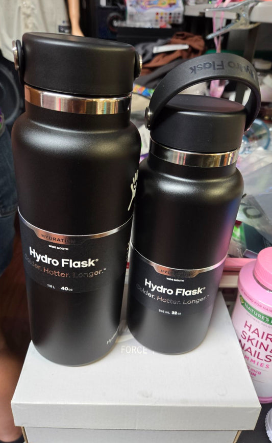 Hydro flask black