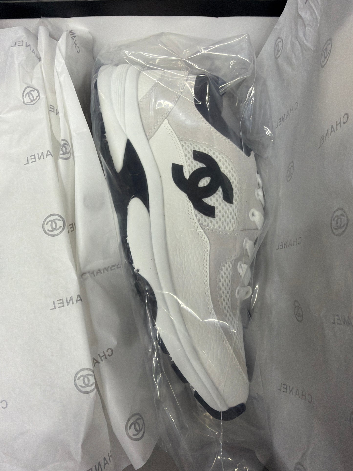 Cc shoes white