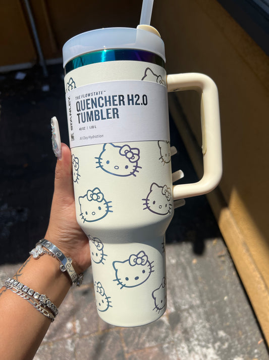 Hello kitty tumbler 40oz